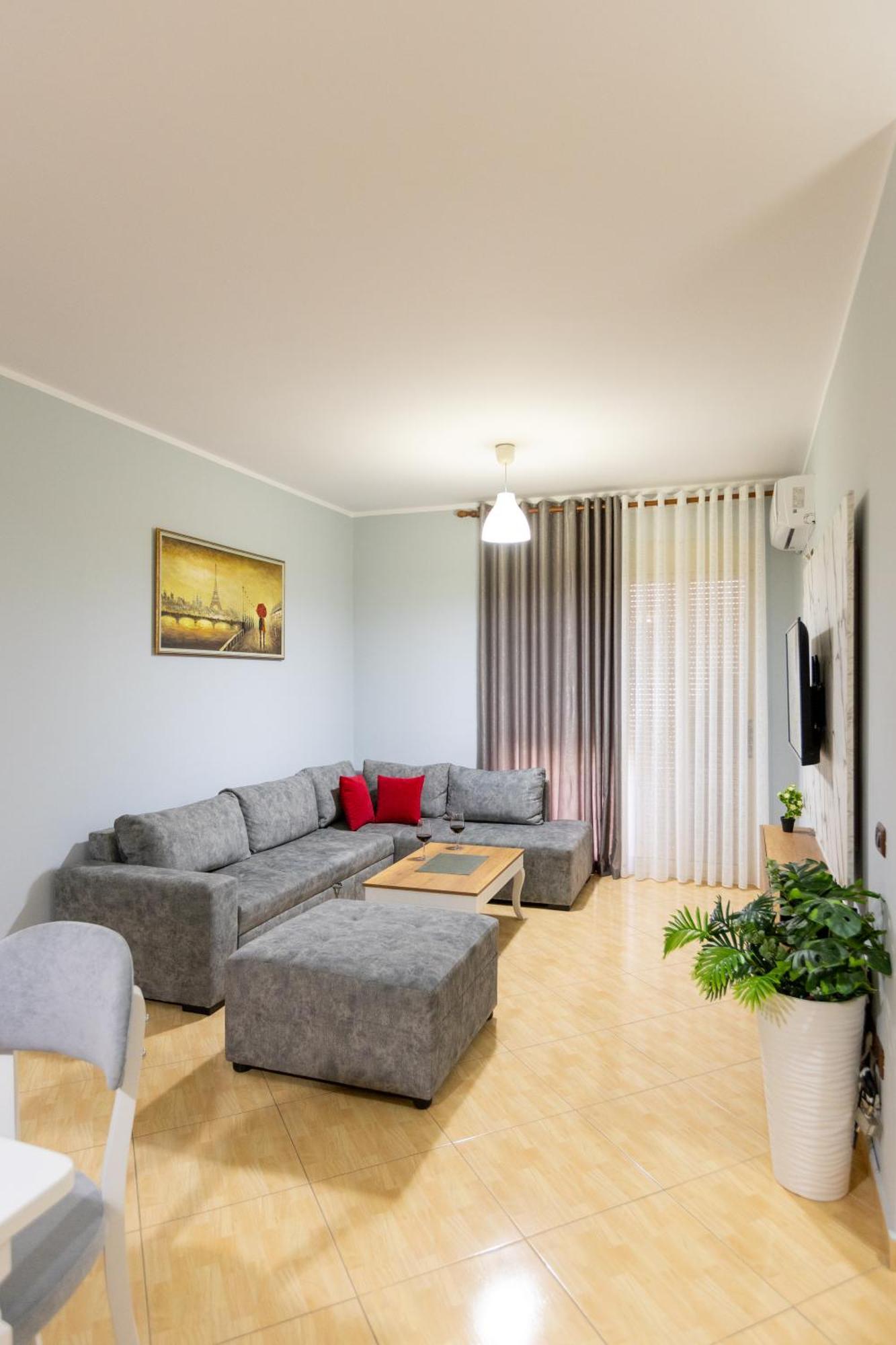 Da Vinci Apartment Vlorë Εξωτερικό φωτογραφία