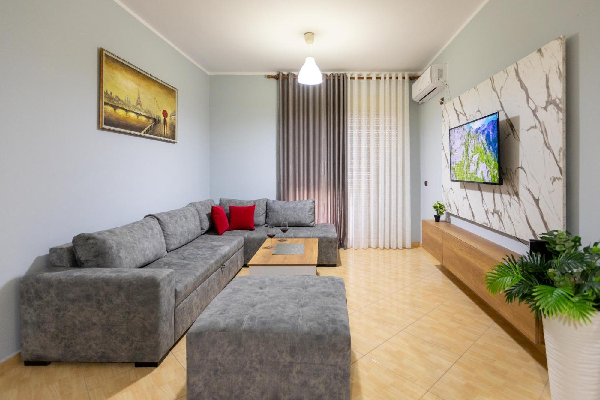 Da Vinci Apartment Vlorë Εξωτερικό φωτογραφία